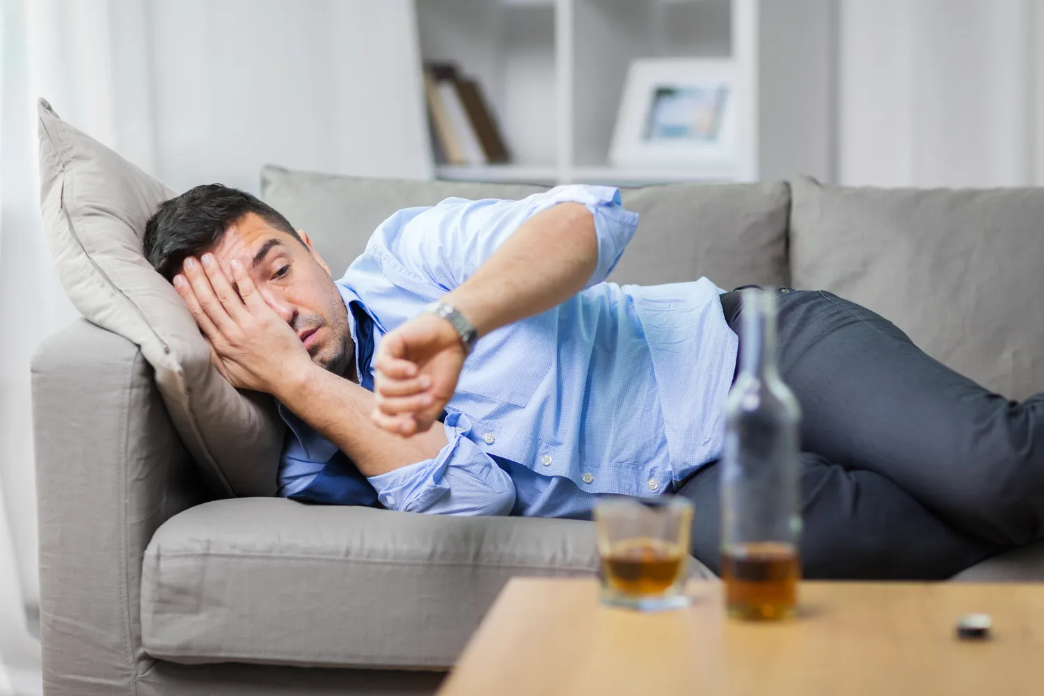Dlaczego wpadamy w alkoholizm?
